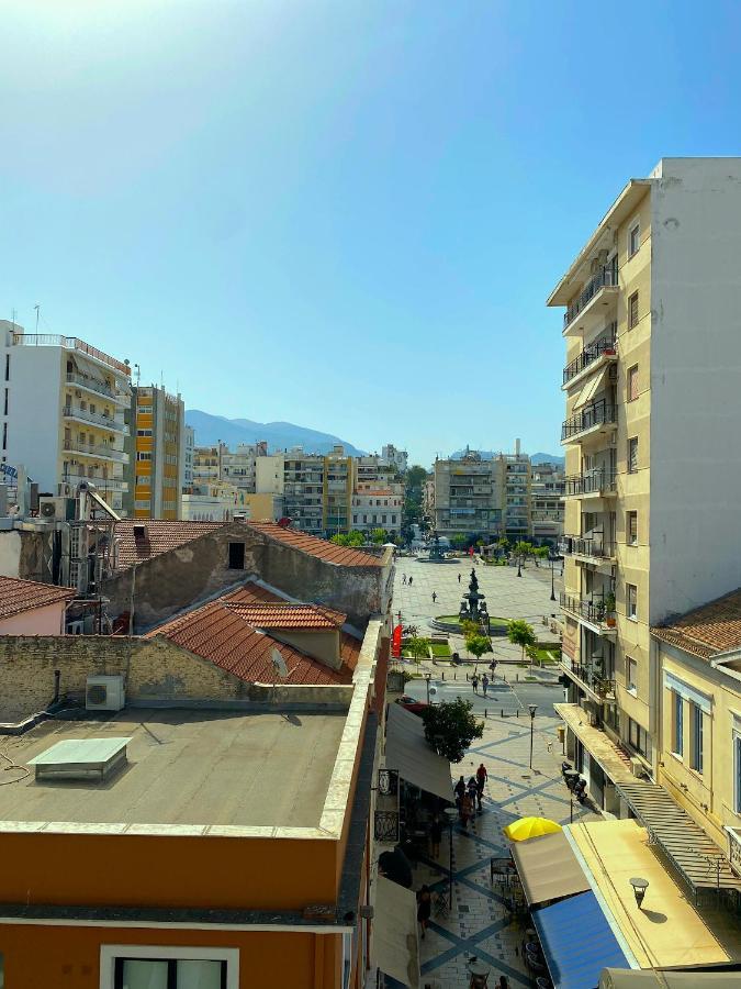 Happy Place! Big, Bright & Central - Ideal For Families And Groups Of Friends Patras Exteriör bild