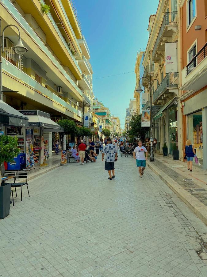Happy Place! Big, Bright & Central - Ideal For Families And Groups Of Friends Patras Exteriör bild