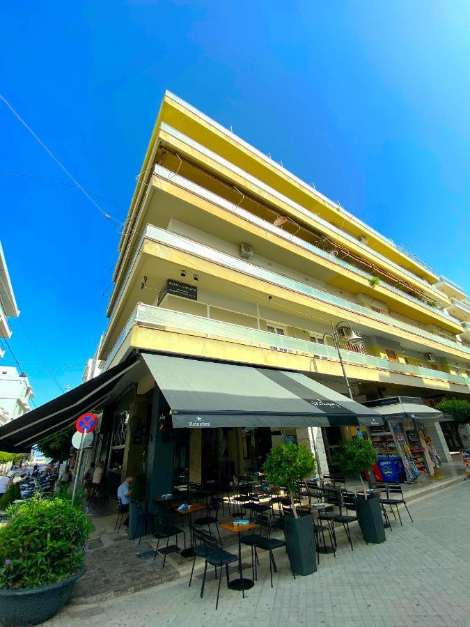 Happy Place! Big, Bright & Central - Ideal For Families And Groups Of Friends Patras Exteriör bild