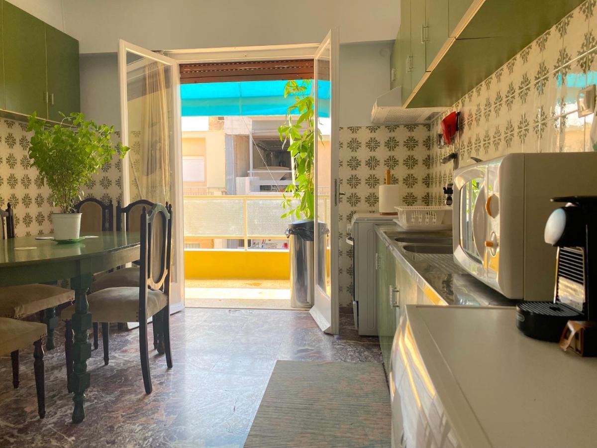 Happy Place! Big, Bright & Central - Ideal For Families And Groups Of Friends Patras Exteriör bild