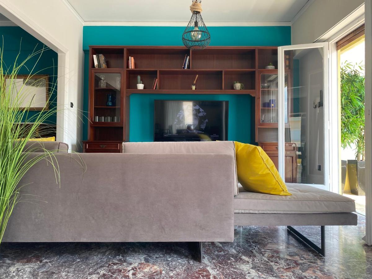 Happy Place! Big, Bright & Central - Ideal For Families And Groups Of Friends Patras Exteriör bild